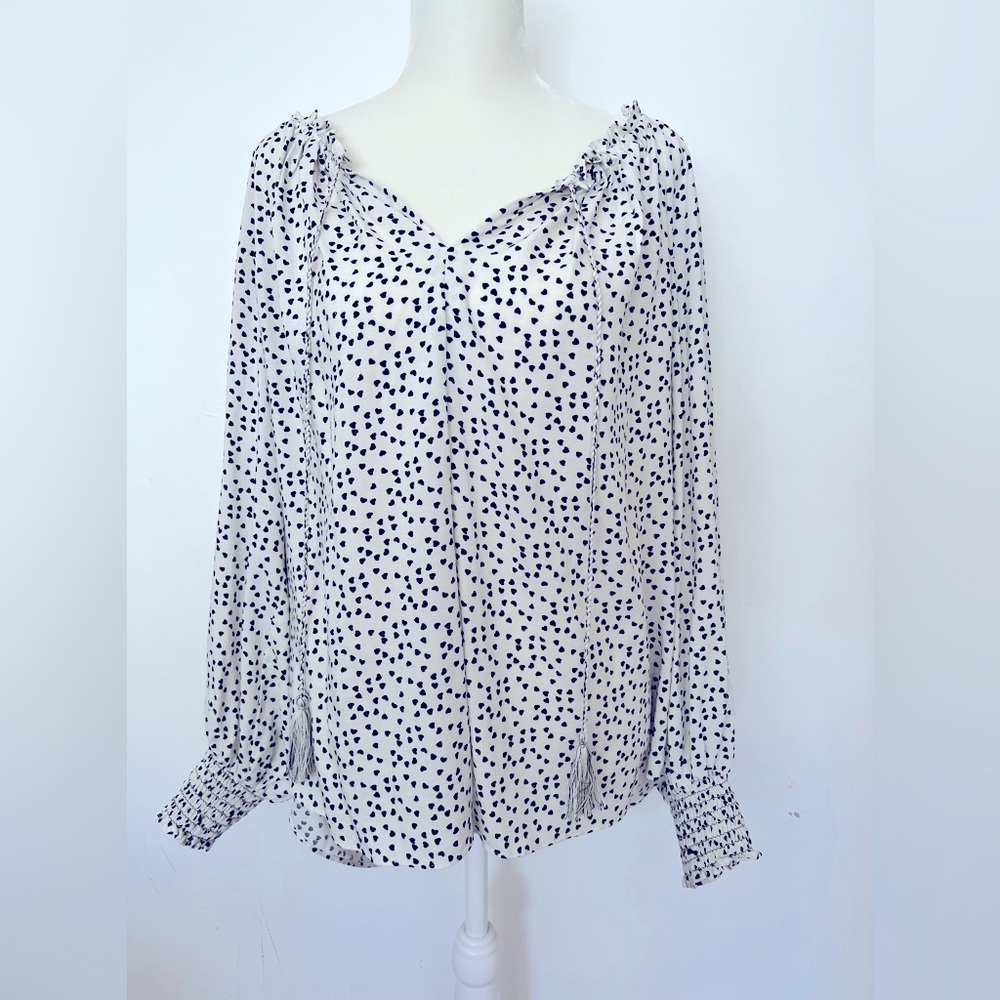 NWOT Max Studio Size L Rayon White Long Sleeve Popover Blouse with tassel